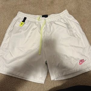 Nike men’s white shorts